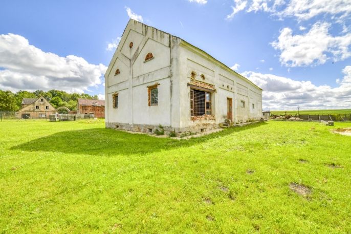 Prodej, Zemědělský objekt, Křižovatka