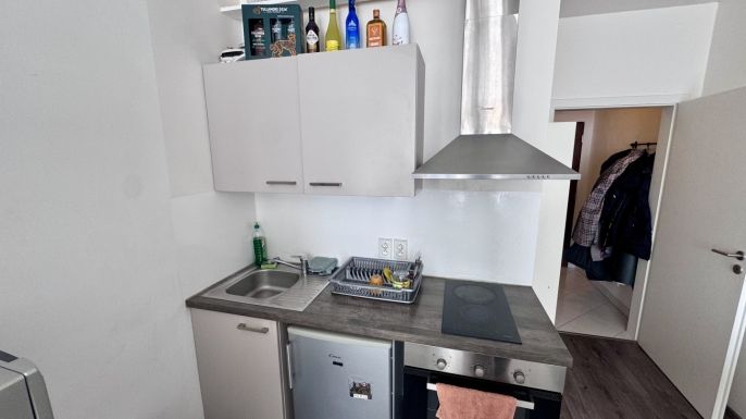 Pronájem, Byt 1+kk, Praha