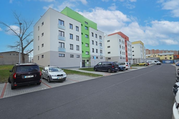 Pronájem, Byt 4+kk, Karlovy Vary