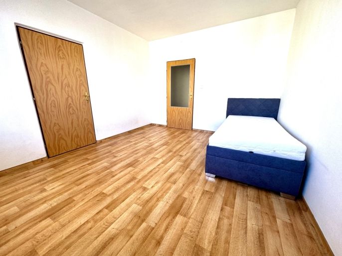 Pronájem, Byt 4+1, Jindřichův Hradec