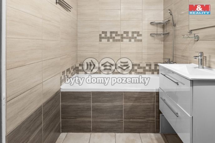 Pronájem, Byt 4+kk, Kladno