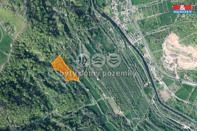 Prodej, Louka, Malá Veleň