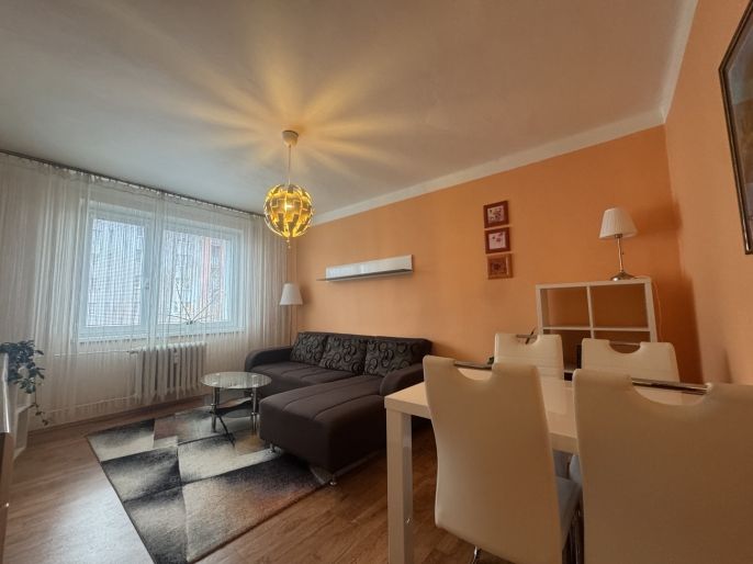 Pronájem, Byt 2+1, Pardubice