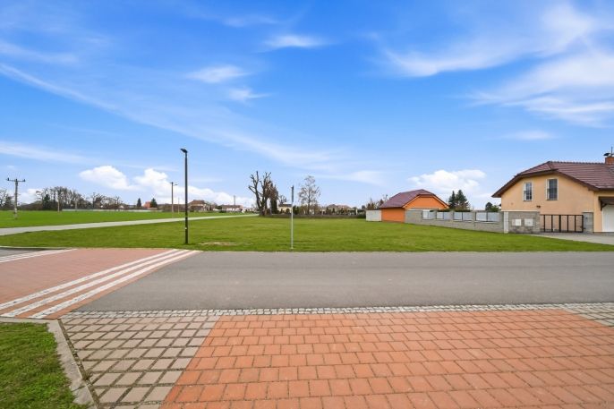 Prodej, Pozemek k bydlení, Náklo