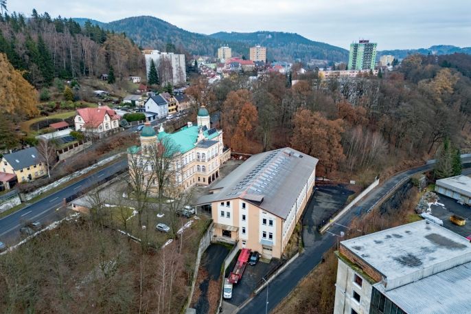 Prodej, Obchod a služby, Nejdek