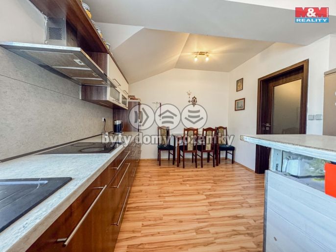 Prodej, Obchod a služby, Zdice