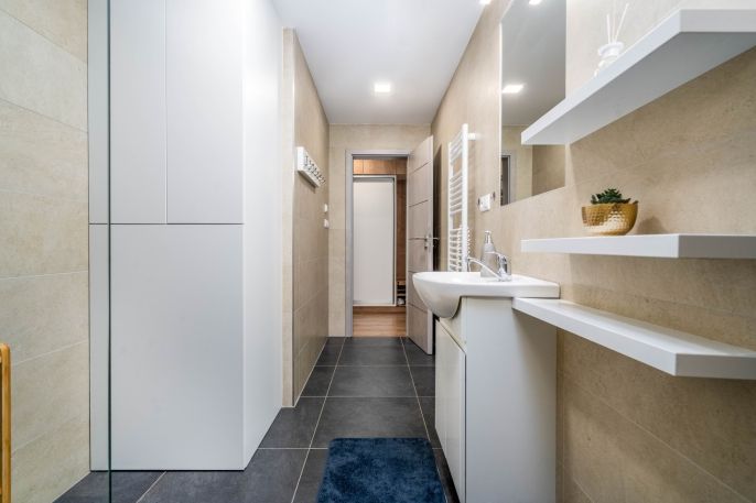 Pronájem, Byt 1+kk, Vrchlabí