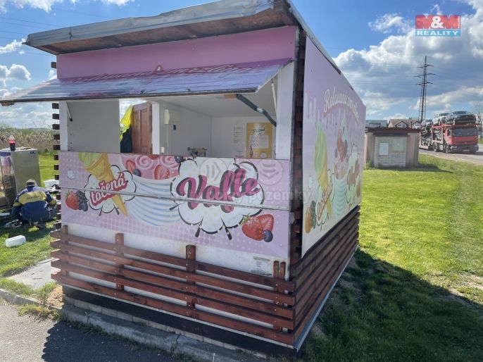 Pronájem, Obchod a služby, Vestec