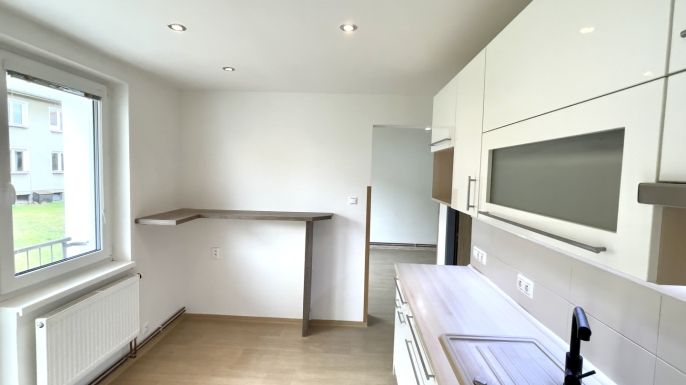 Pronájem, Byt 4+1, Petrovice