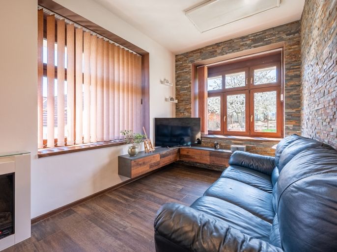 Prodej, Byt 3+kk, Kozmice