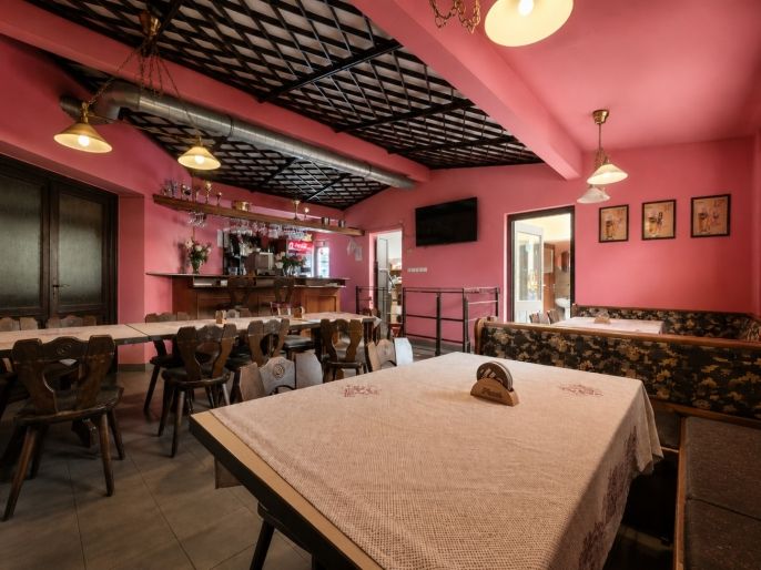 Pronájem, Restaurace, stravování, Úvaly