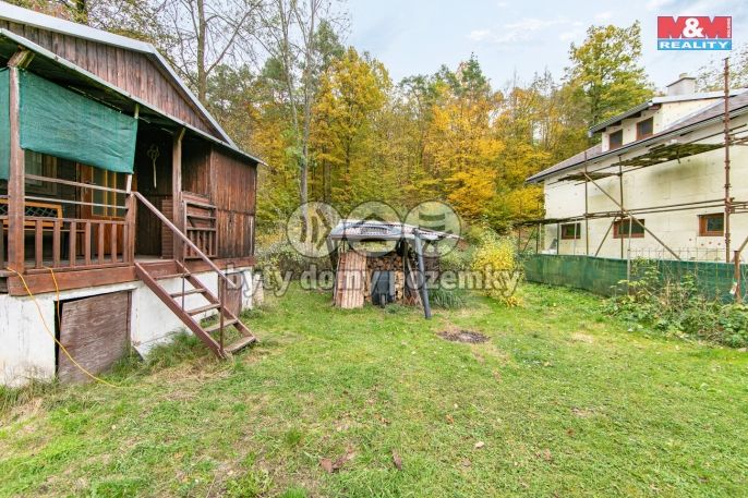 Prodej, Chata, Čím