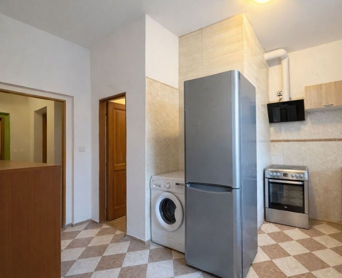 Pronájem, Byt 1+kk, Kladno