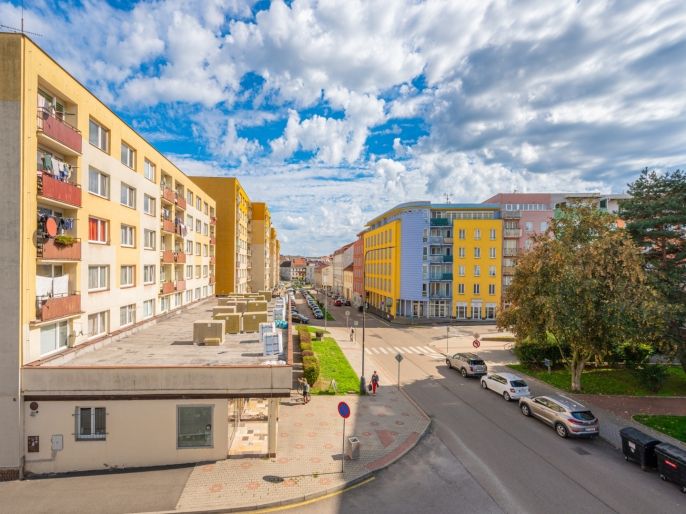 Pronájem, Byt 3+kk, Benešov
