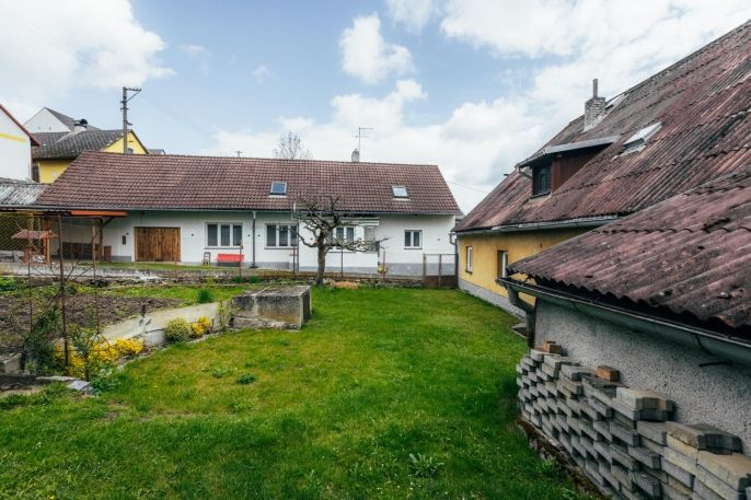 Prodej, Rodinný dům, Zavlekov