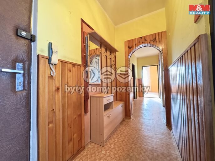 Pronájem, Byt 3+1, Slaný