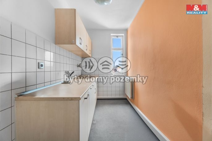 Prodej, Obchod a služby, Studenec