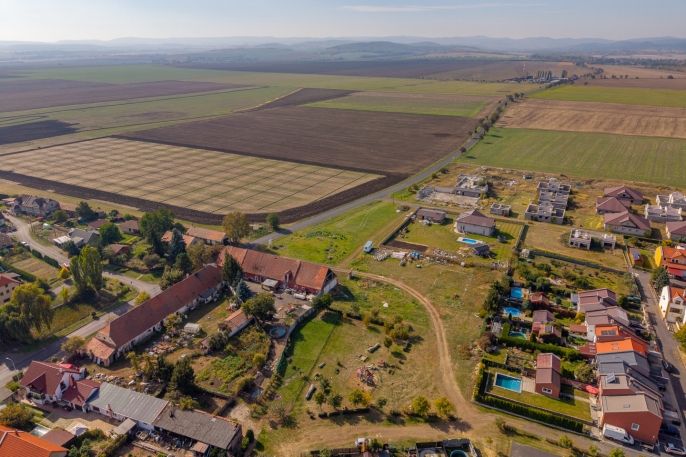 Prodej, Na klíč, Račetice