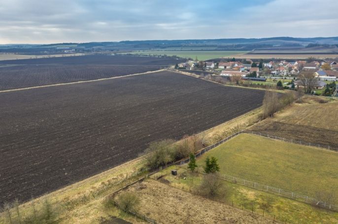 Prodej, Pole, Cítov