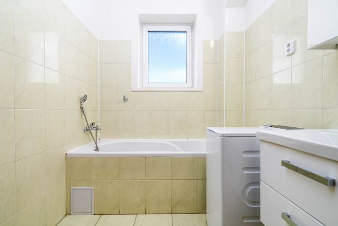 Prodej, Nájemní dům, Dymokury