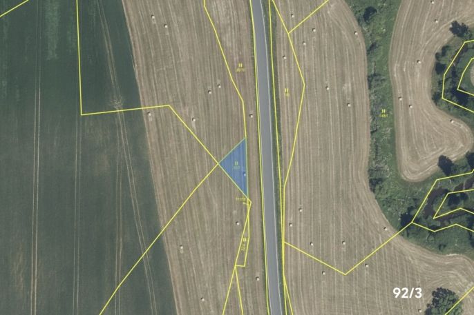 Prodej, Pole, Hostouň