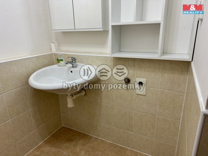 Pronájem, Byt 1+kk, Jablonec nad Nisou