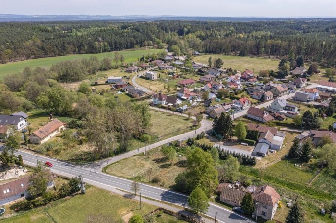 Prodej, Pozemek k bydlení, Veliny