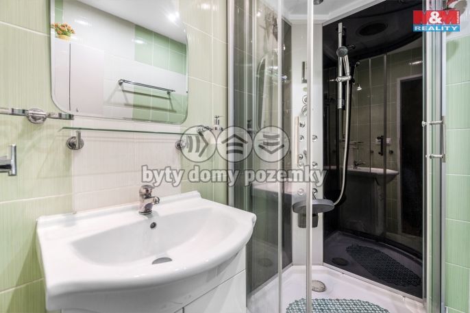 Prodej, Byt 4+1, Teplice