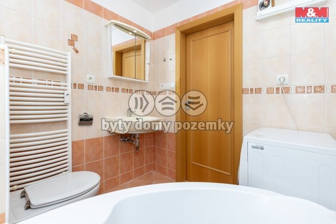 Prodej, Byt 2+kk, Pardubice