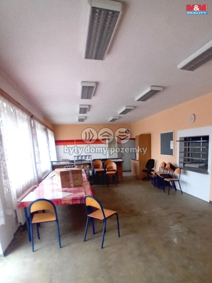 Pronájem, Obchod a služby, Červený Kostelec