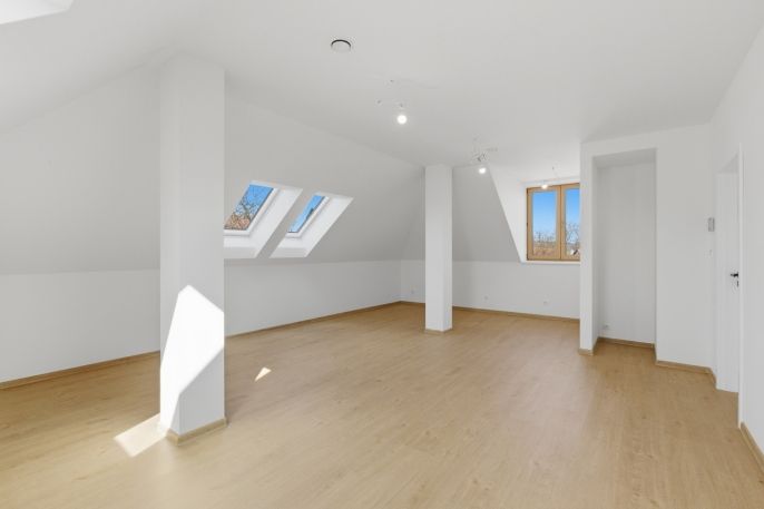 Prodej, Byt 2+kk, Řevničov