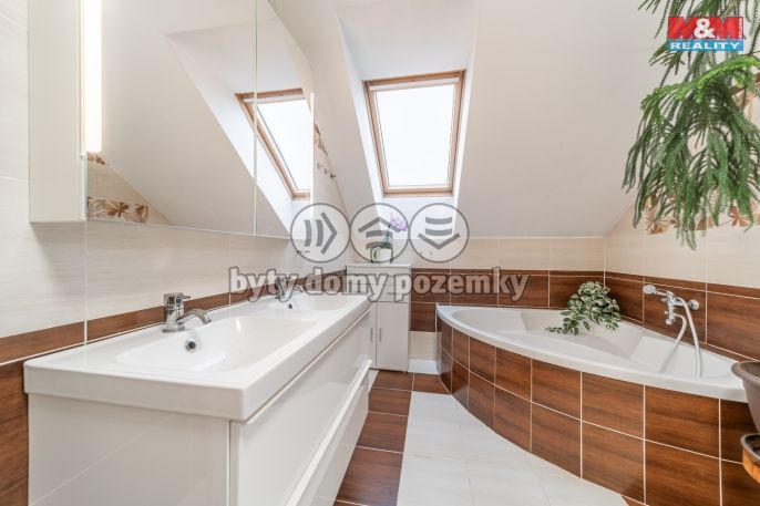 Prodej, Rodinný dům, Zlatá