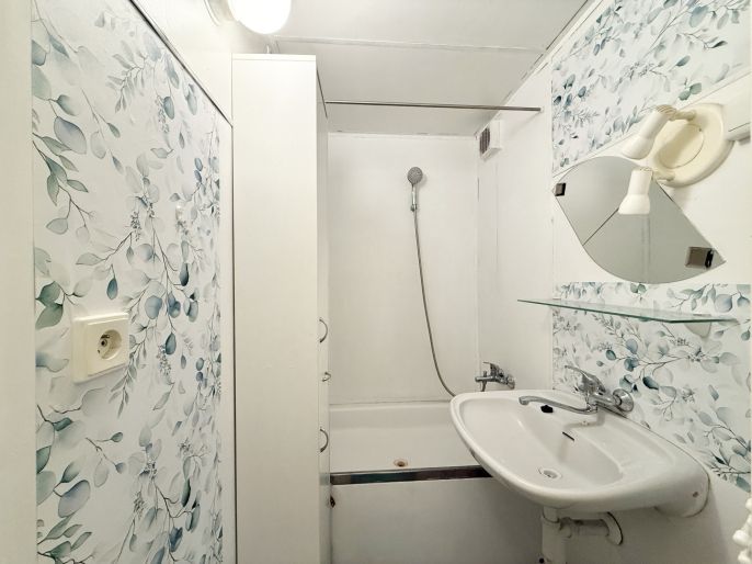 Pronájem, Byt 1+kk, Praha