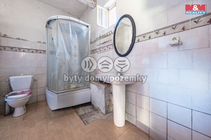 Prodej, Zemědělská usedlost, Chroustov