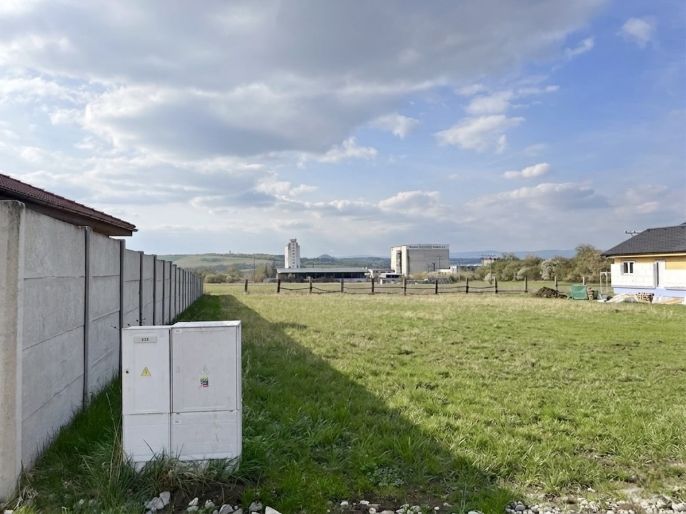 Prodej, Pozemek k bydlení, Korozluky