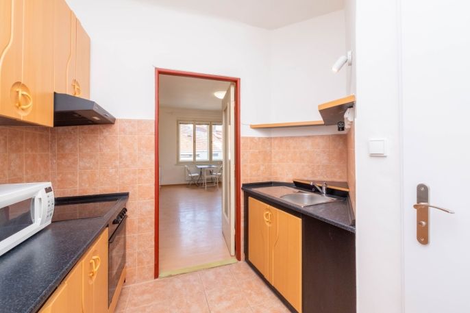 Pronájem, Byt 1+kk, Praha