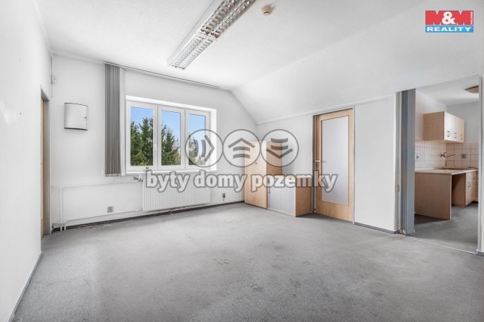 Prodej, Obchod a služby, Studenec