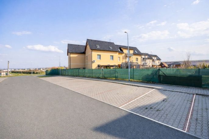 Prodej, Byt 2+1, Nehvizdy