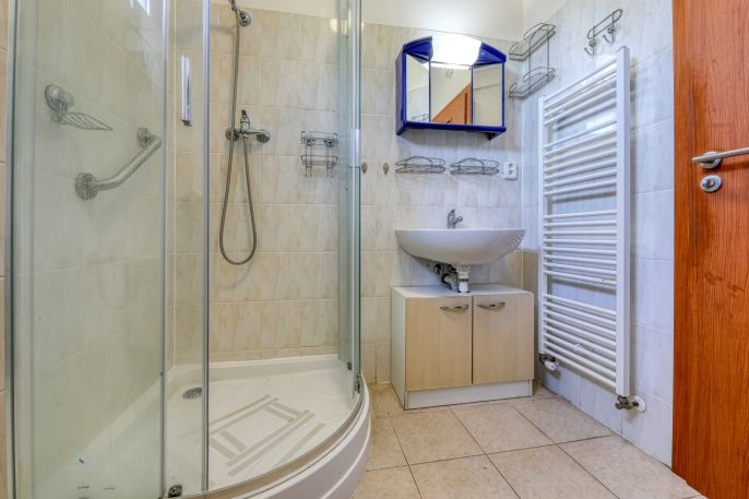 Prodej, Byt 1+kk, Černošice