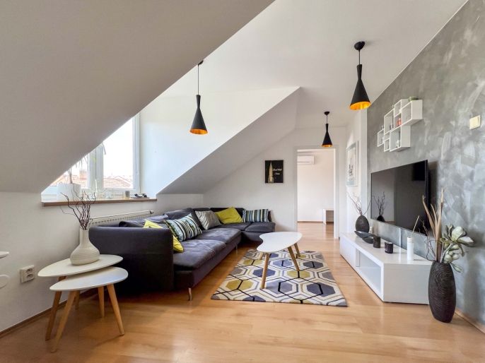 Pronájem, Byt 4+1, Praha