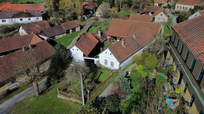 Prodej, Zemědělská usedlost, Zhořec