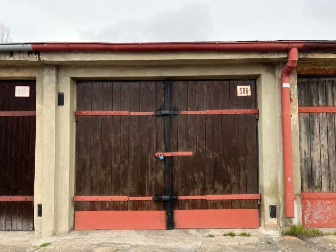 Prodej, Garáž, Most