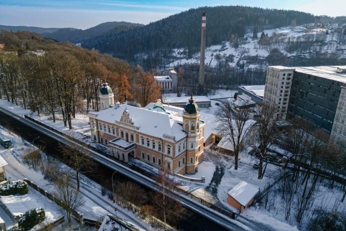 Prodej, Obchod a služby, Nejdek