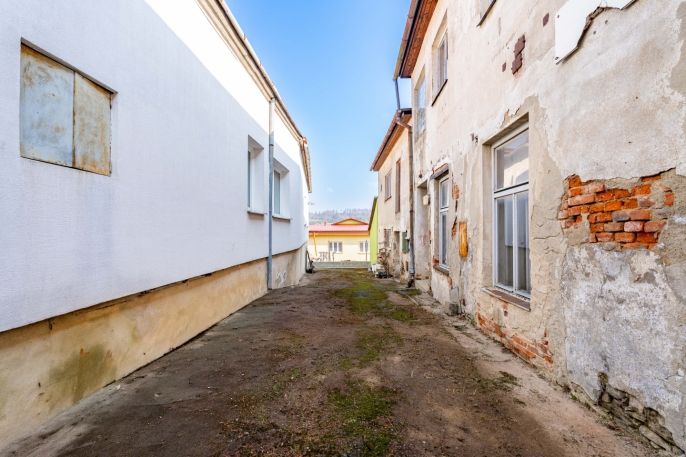 Prodej, Obchod a služby, Jemnice