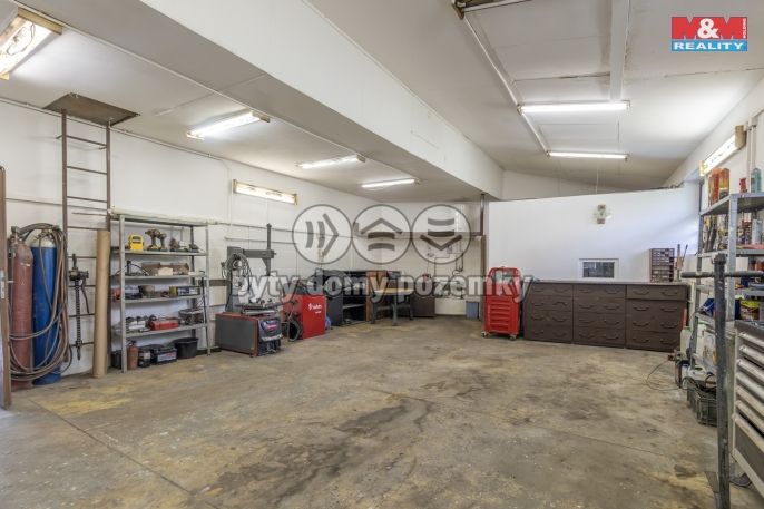 Prodej, Sklad, Staříč