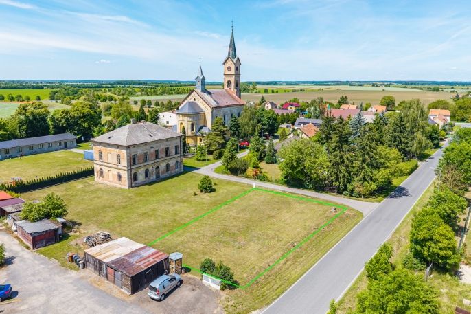 Prodej, Pozemek k bydlení, Dvory