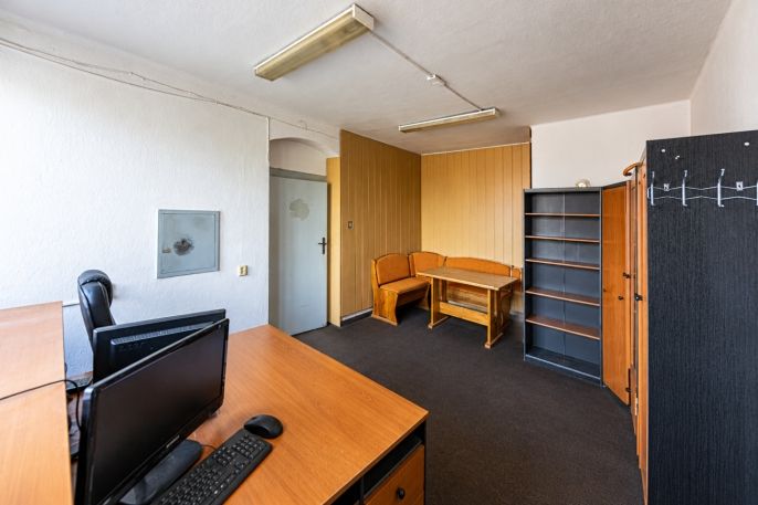 Pronájem, Obchod a služby, Čáslav