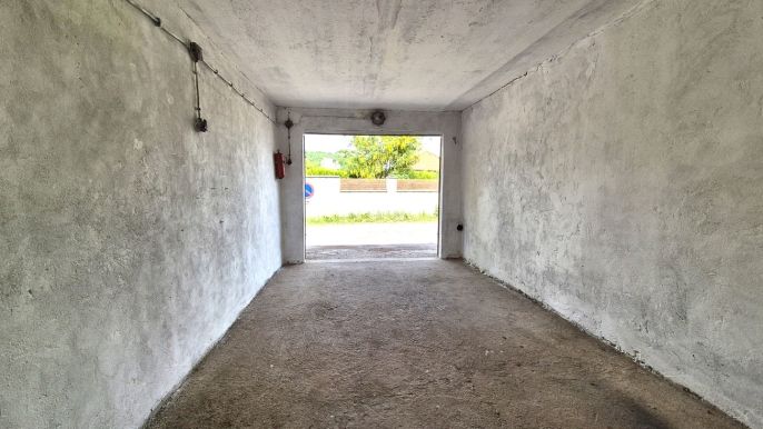 Prodej, Garáž, Most