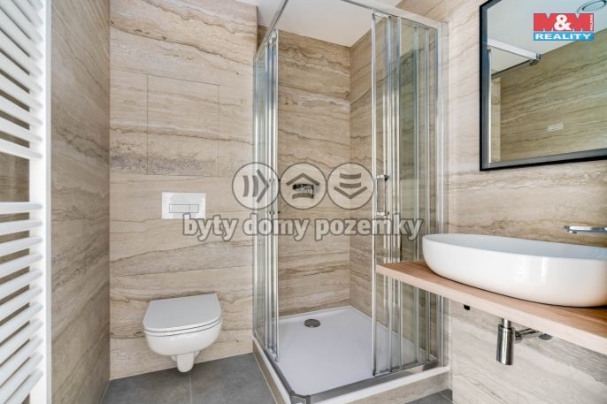 Prodej, Byt 1+kk, Praha