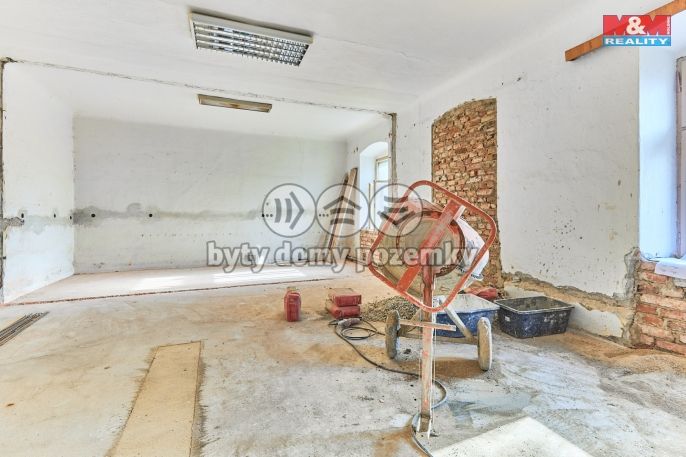 Prodej, Nájemní dům, Záblatí